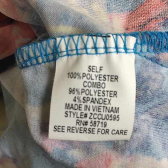 NY Collection Printed Draped Multi Florafauna Top - Picture 5 of 5